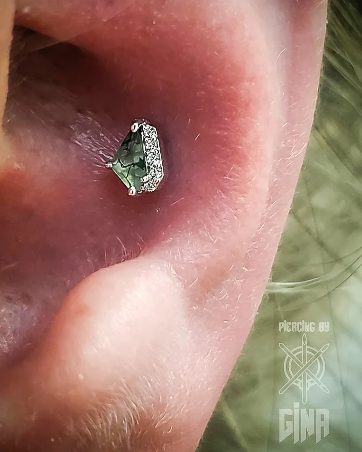 Elevate Threadless End with Moss Agate - Image 3