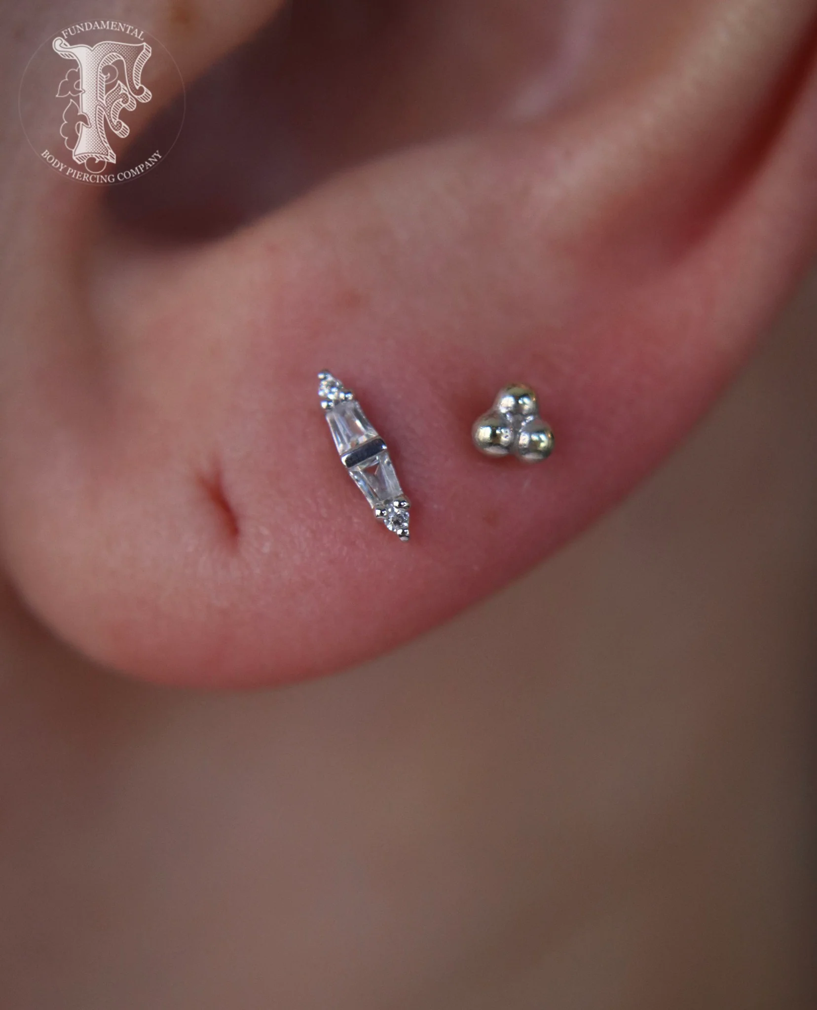 Essential Threadless End with CZ - Image 2