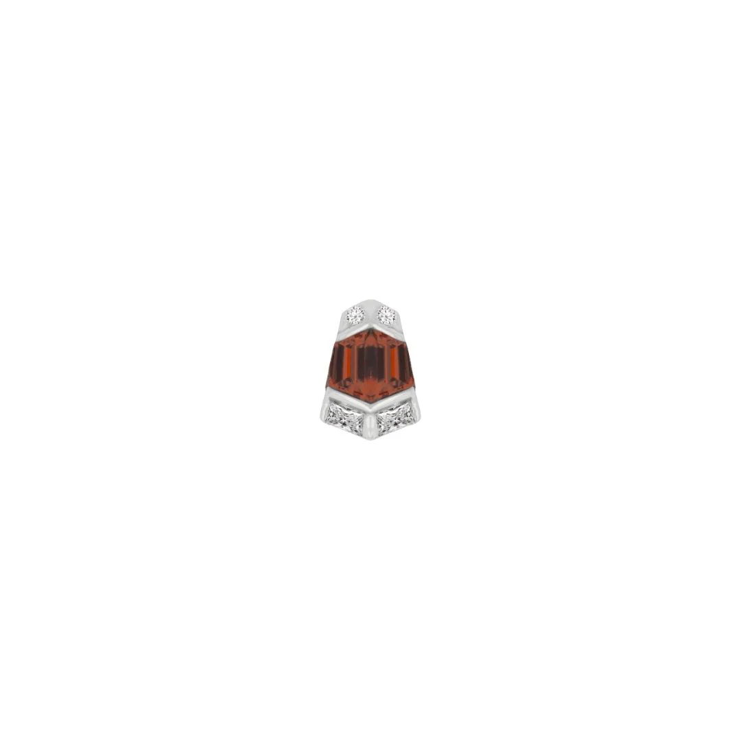 Vera Threadless End with Garnet - Image 4